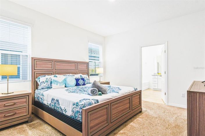 Image No.10-5 Bed House for sale