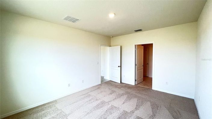 Image No.19-4 Bed House for sale