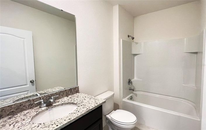 Image No.27-4 Bed House for sale