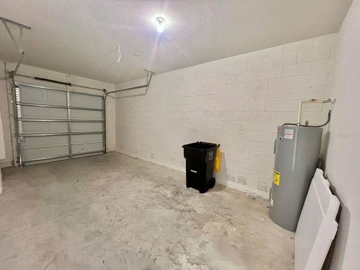 Image No.19-3 Bed Townhouse for sale