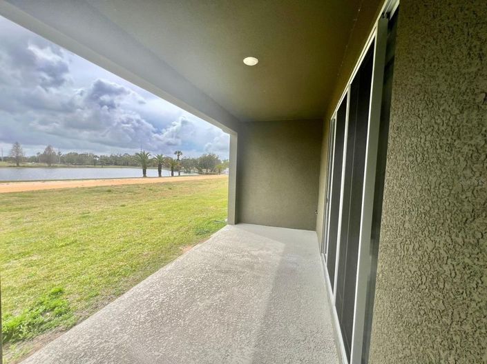 Image No.21-3 Bed Townhouse for sale