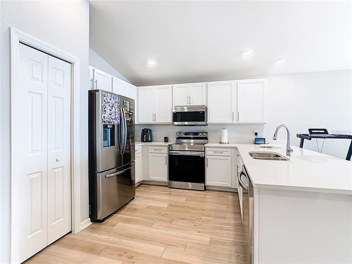 Image No.12-3 Bed House for sale