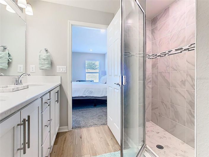 Image No.31-3 Bed House for sale