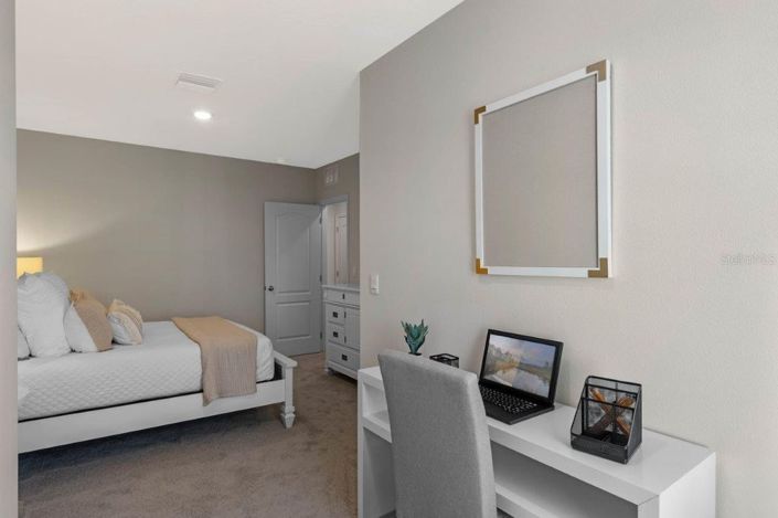 Image No.19-3 Bed Townhouse for sale