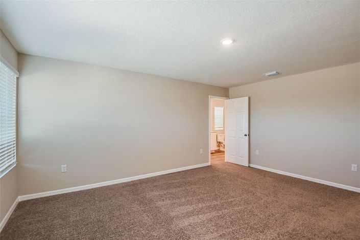 Image No.15-5 Bed House for sale