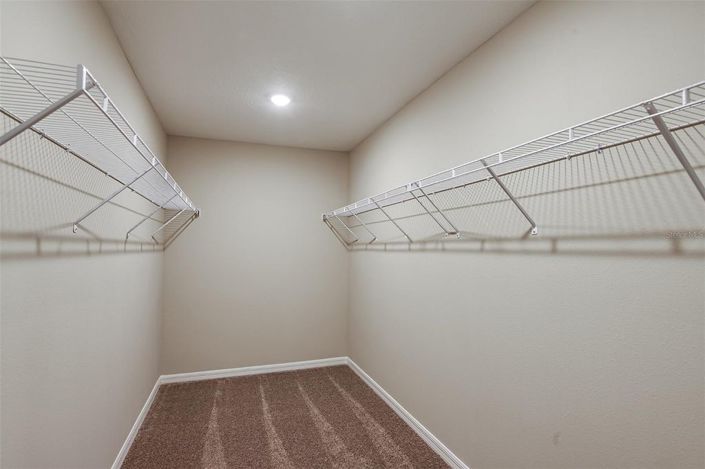 Image No.17-5 Bed House for sale