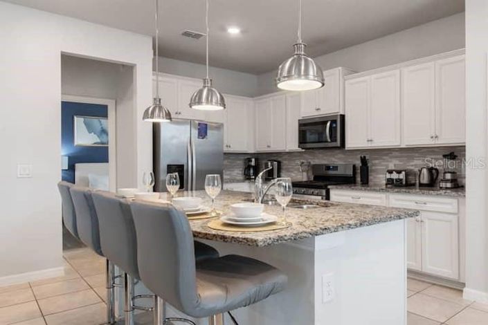 Image No.10-5 Bed House for sale