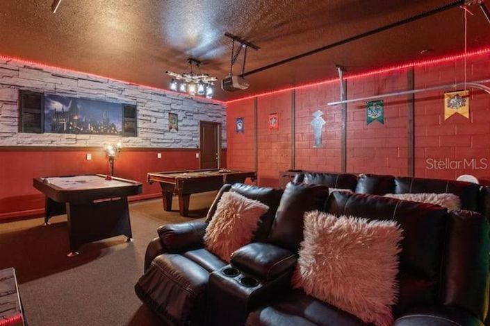 Image No.21-5 Bed House for sale