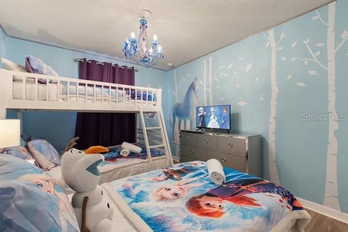 Image No.36-5 Bed House for sale