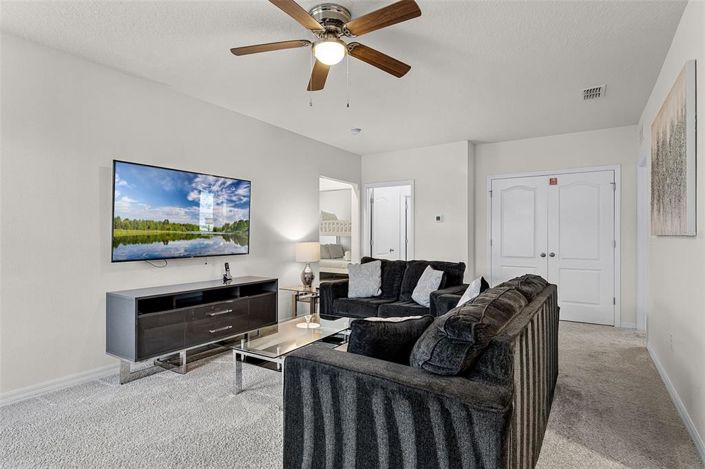 Image No.18-5 Bed House for sale