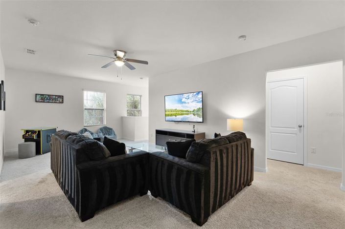 Image No.20-5 Bed House for sale