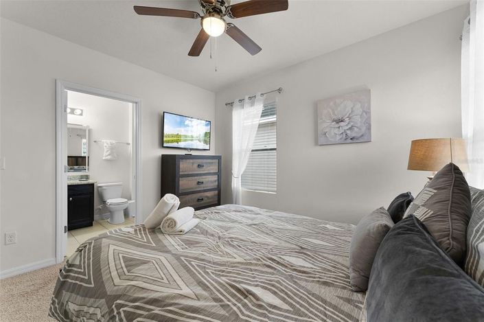 Image No.24-5 Bed House for sale