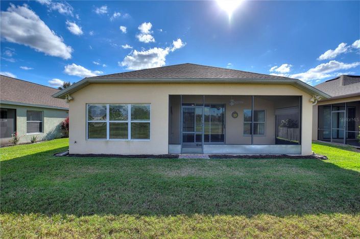 Image No.11-3 Bed House for sale