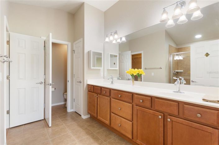 Image No.37-3 Bed House for sale