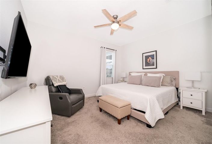 Image No.19-5 Bed House for sale