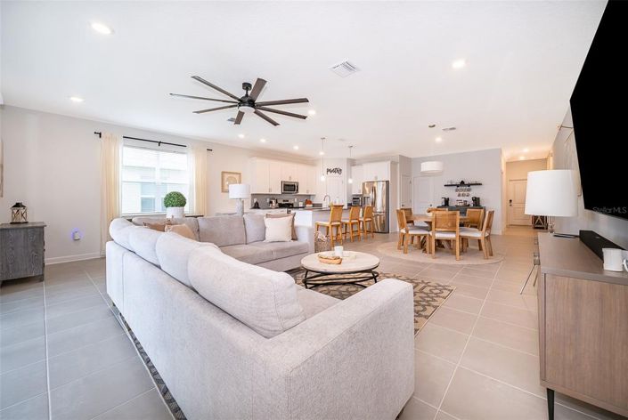 Image No.10-5 Bed House for sale