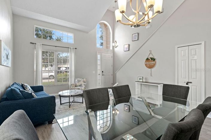 Image No.20-4 Bed House for sale