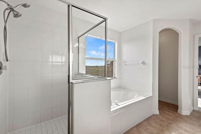 Image No.23-4 Bed House for sale