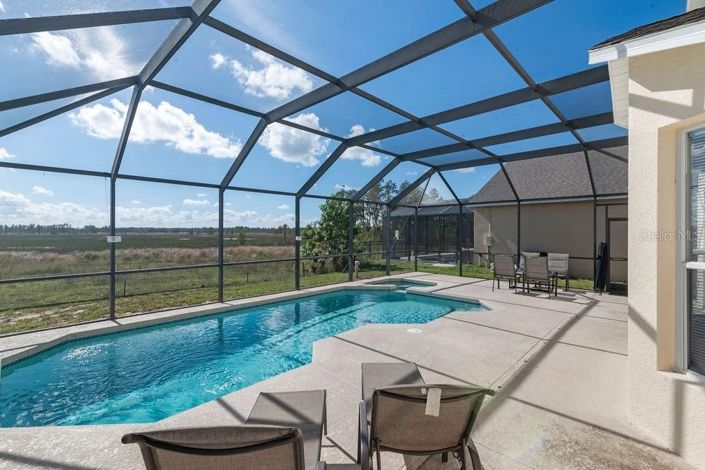 Image No.10-4 Bed House for sale