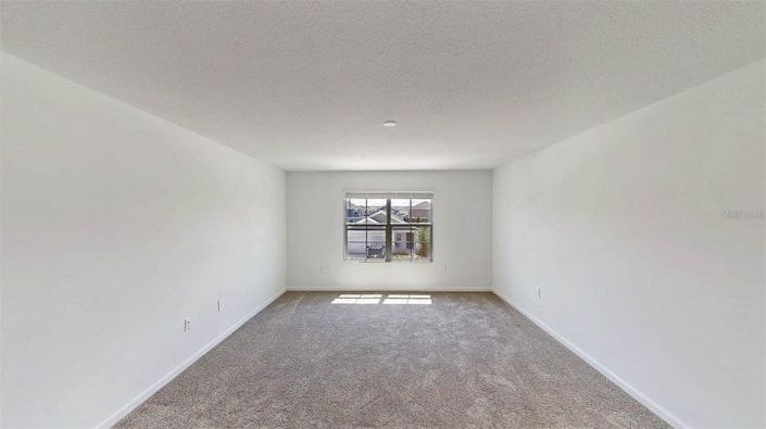 Image No.14-6 Bed House for sale