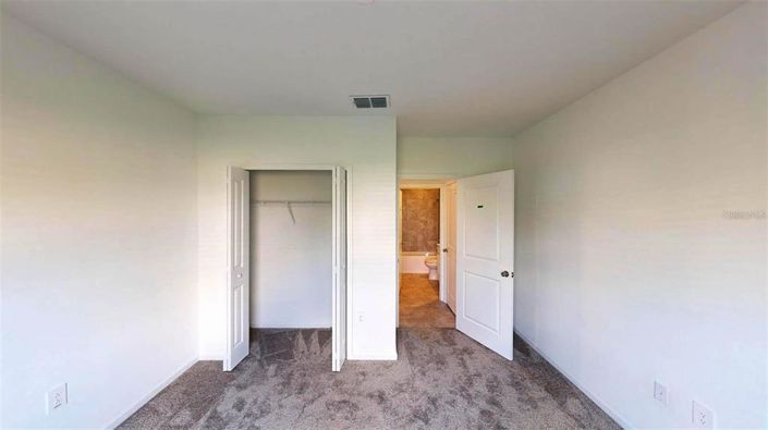 Image No.19-6 Bed Property for sale