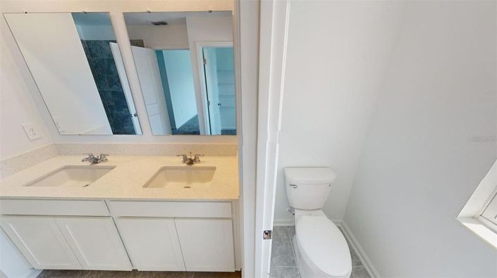 Image No.27-6 Bed House for sale