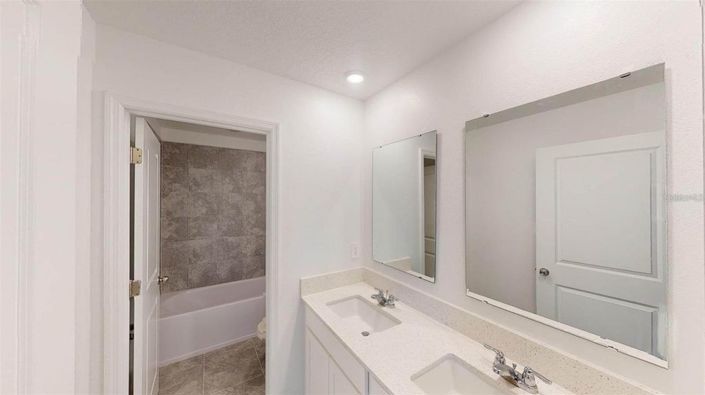 Image No.29-6 Bed House for sale