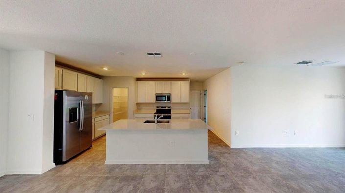 Image No.4-6 Bed House for sale