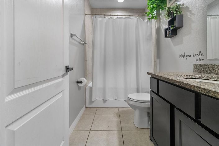 Image No.20-4 Bed House for sale