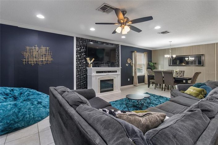 Image No.9-4 Bed House for sale