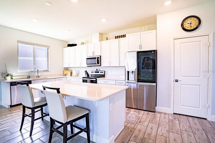 Image No.6-4 Bed House for sale