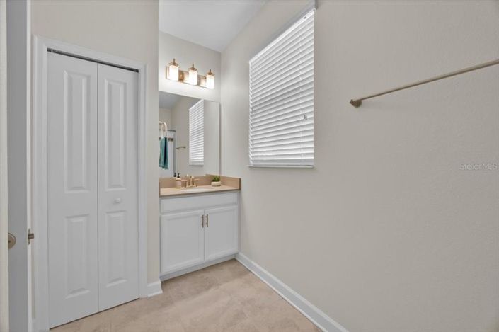 Image No.14-4 Bed House for sale