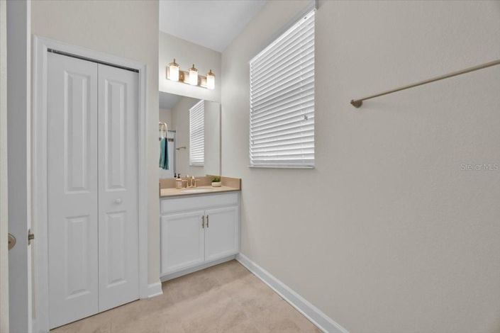 Image No.15-4 Bed House for sale