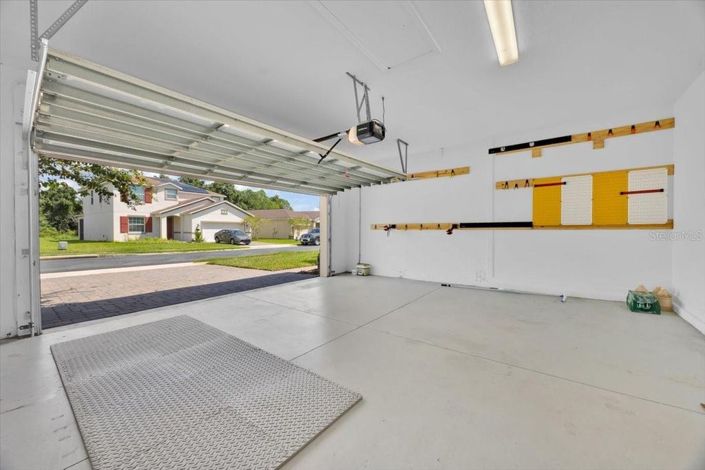 Image No.30-4 Bed House for sale