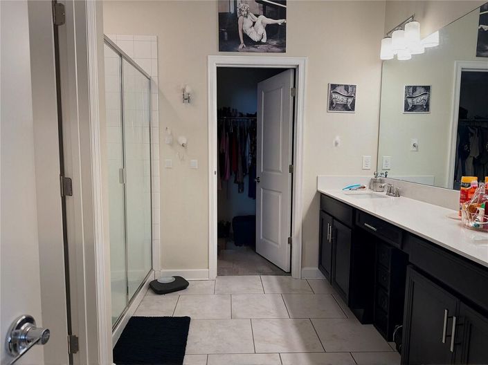 Image No.11-5 Bed House for sale