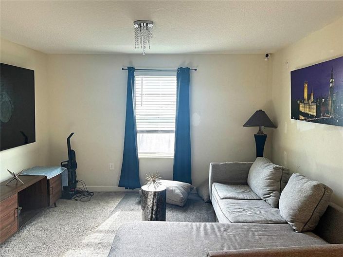 Image No.16-5 Bed House for sale