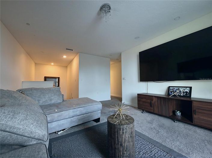 Image No.16-5 Bed House for sale