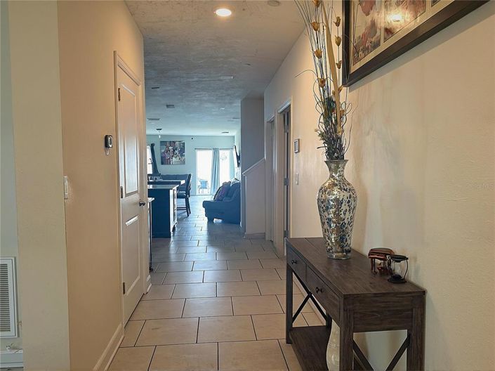 Image No.3-5 Bed House for sale