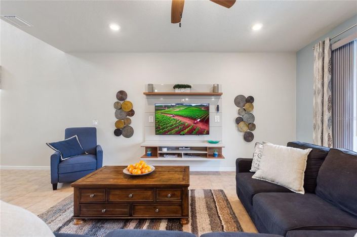 Image No.14-5 Bed House for sale