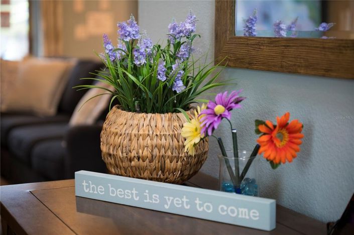 Image No.2-5 Bed House for sale