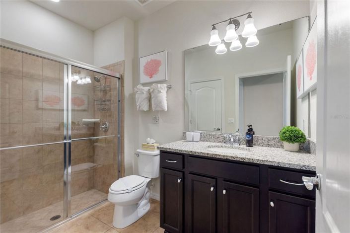 Image No.34-5 Bed House for sale