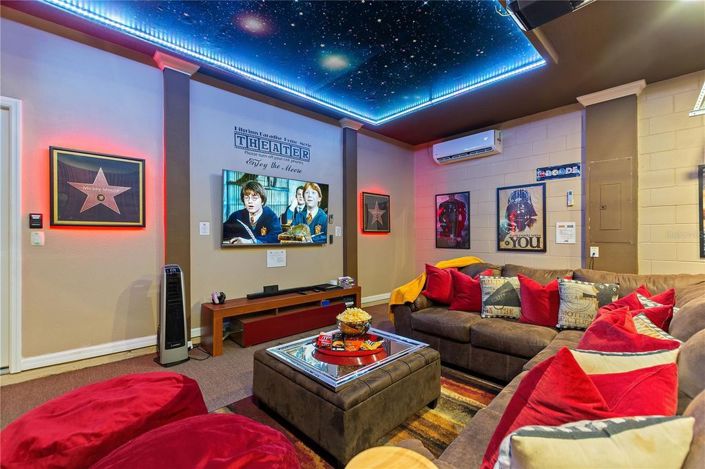 Image No.8-5 Bed House for sale