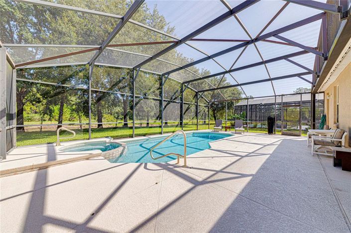 Image No.32-4 Bed House for sale