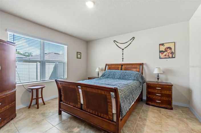 Image No.22-3 Bed House for sale