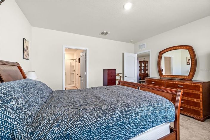 Image No.24-3 Bed House for sale