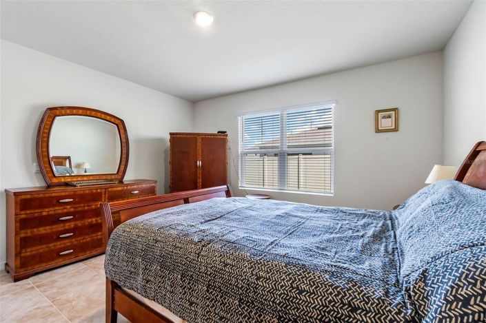 Image No.25-3 Bed House for sale