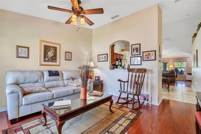 Image No.5-3 Bed House for sale