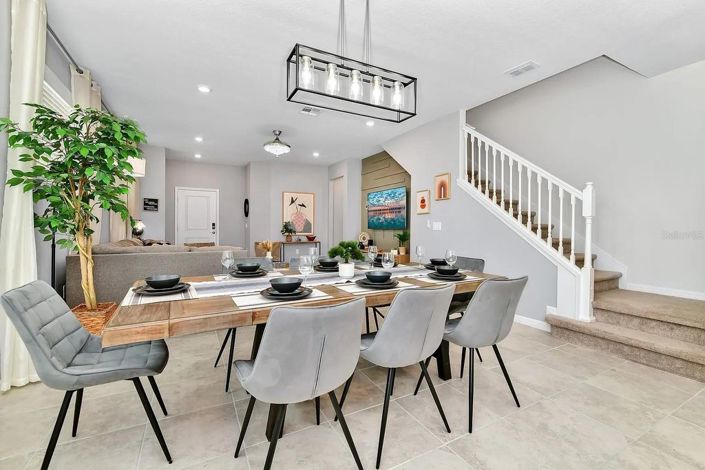 Image No.19-5 Bed House for sale