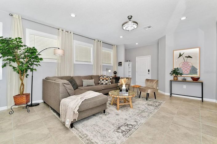 Image No.4-5 Bed House for sale