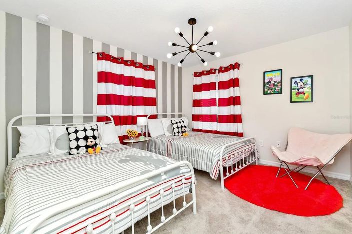 Image No.40-5 Bed House for sale